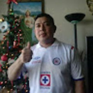 Meet your Posher, Efrain